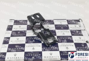 CERNIERA SPORTELLO CARBURANTE COMPLETO 69629000