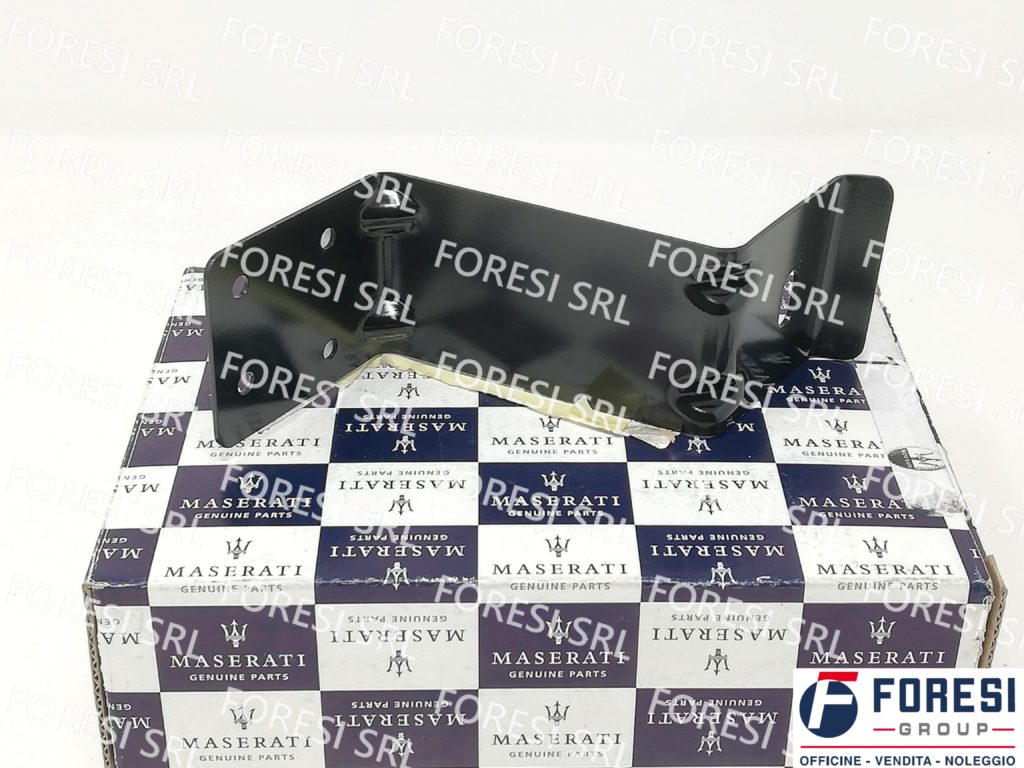 STAFFA DX RIPARO SOTTO MOTORE 670009630