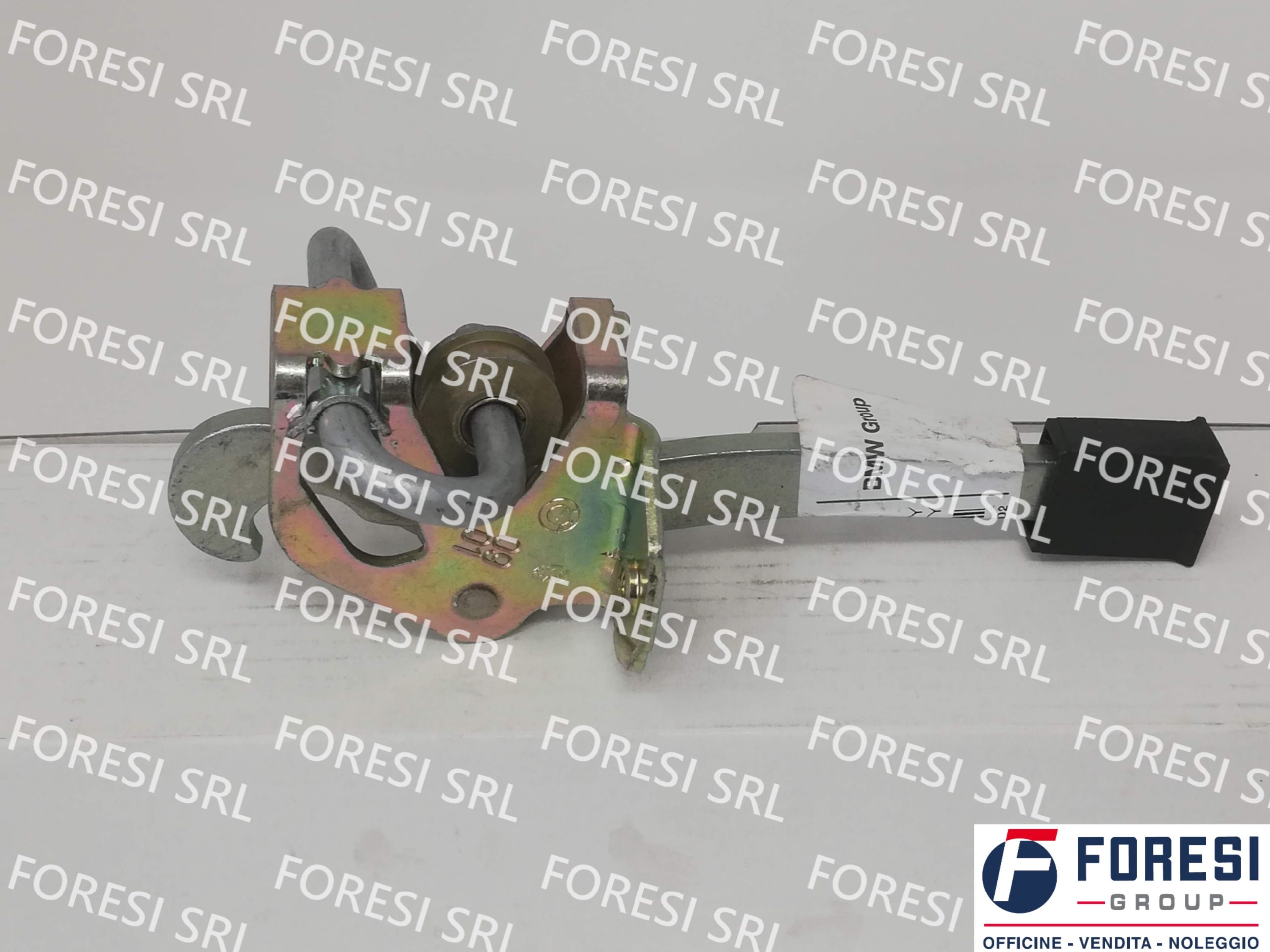 BMW: FERMA-PORTA ANTERIORE 51218155698
