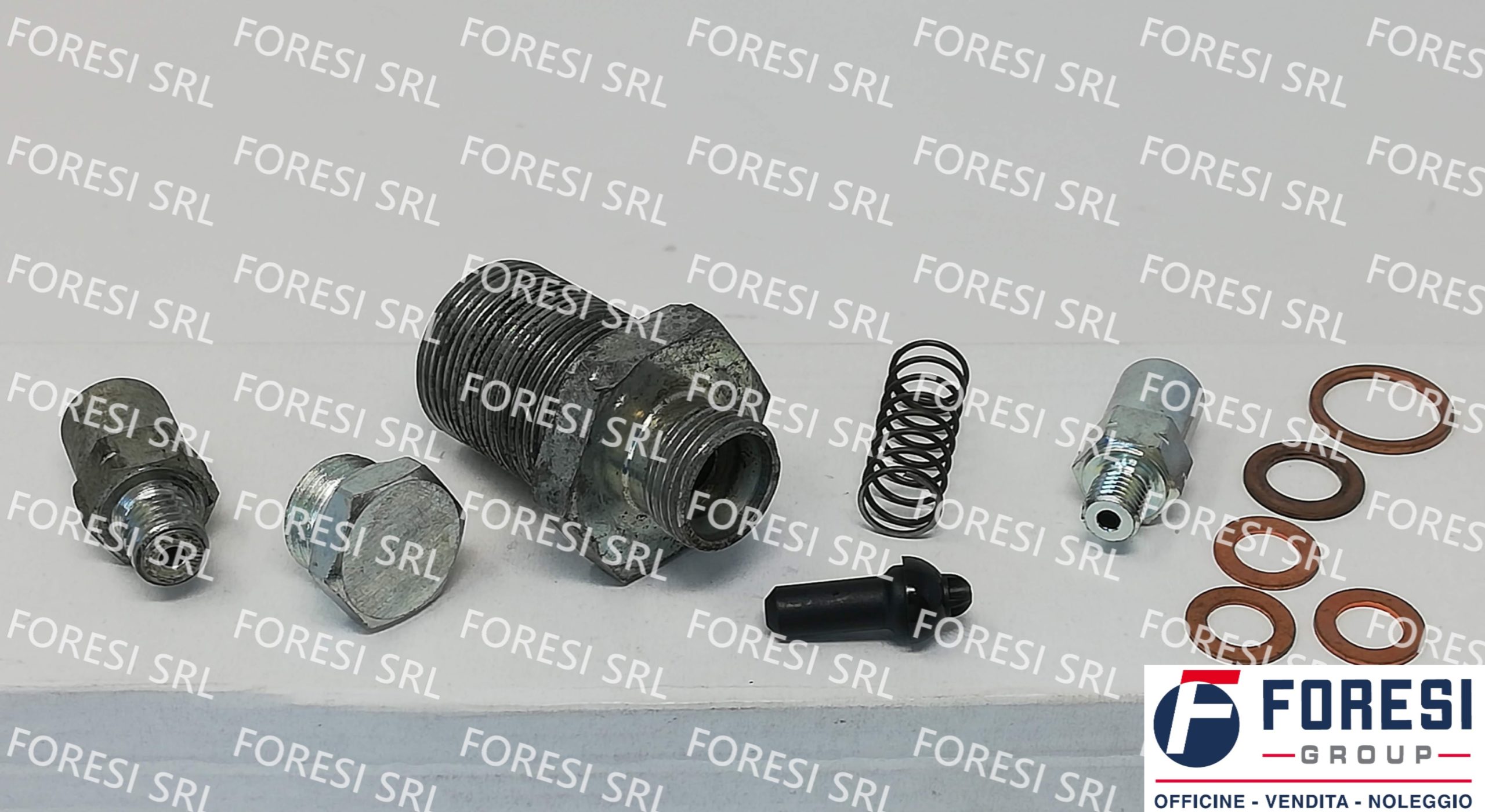 VOLVO: KIT VALVOLA 20441875