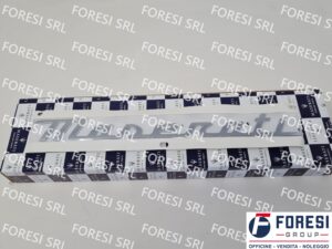 MASERATI: SIGLA POSTERIORE 670157059