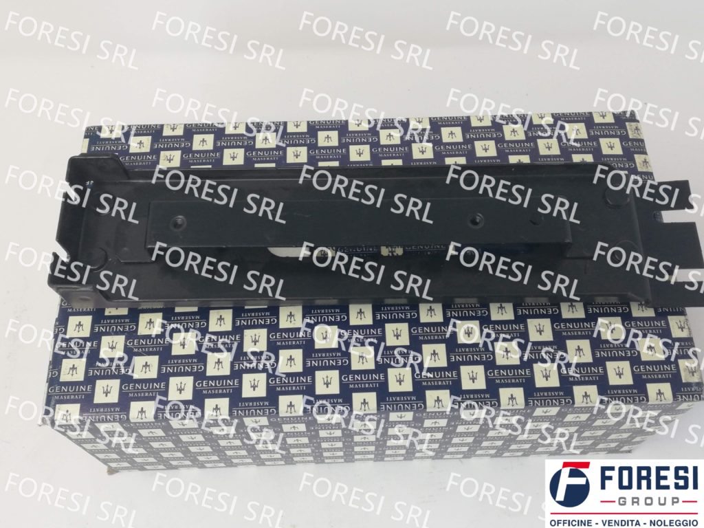 STAFFA PORTA CD 382500179